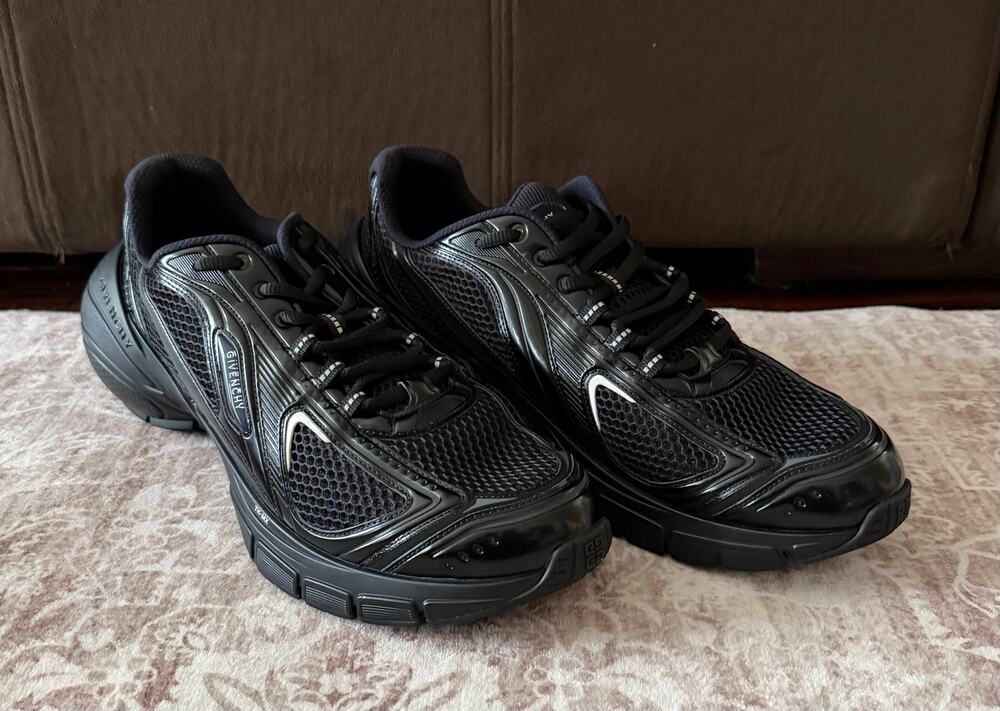 $1,025 NIB Givenchy TK-MX Runner Black Low Top Sneakers Shoes Leather 46(13)
